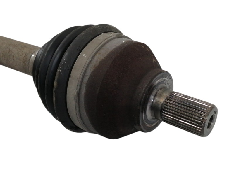 Recambio de transmision delantera izquierda para volvo v50 familiar 2.0 d kinetic referencia OEM IAM T040520 3068130 