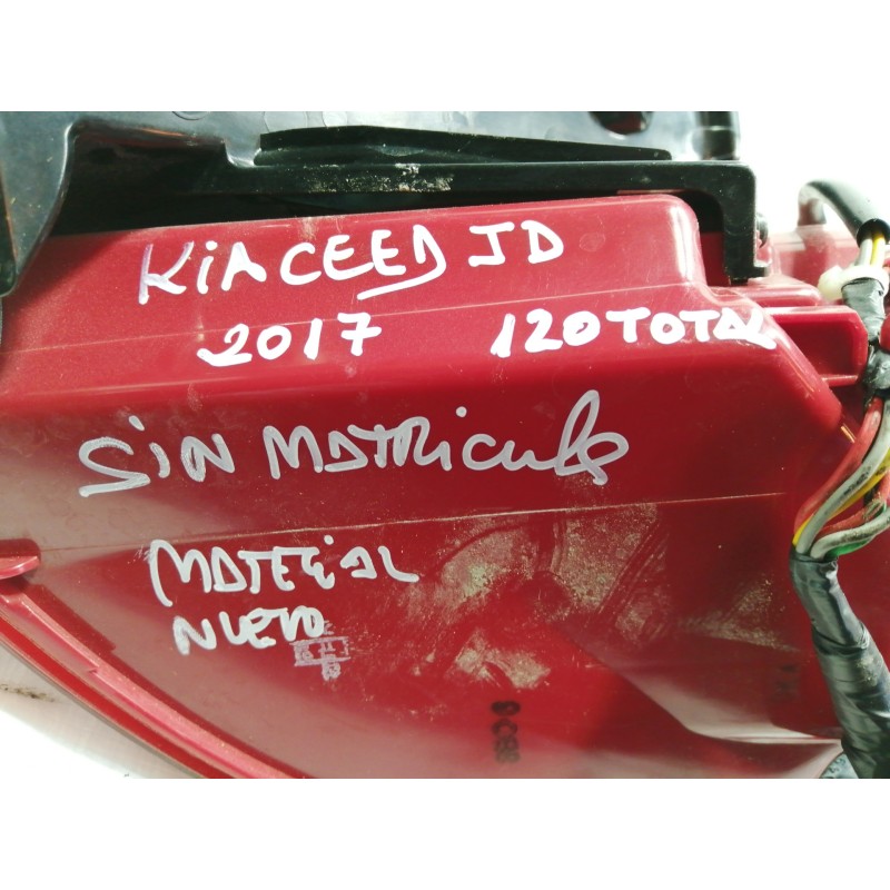 Recambio de piloto trasero izquierdo para kia cee´d spirit referencia OEM IAM   