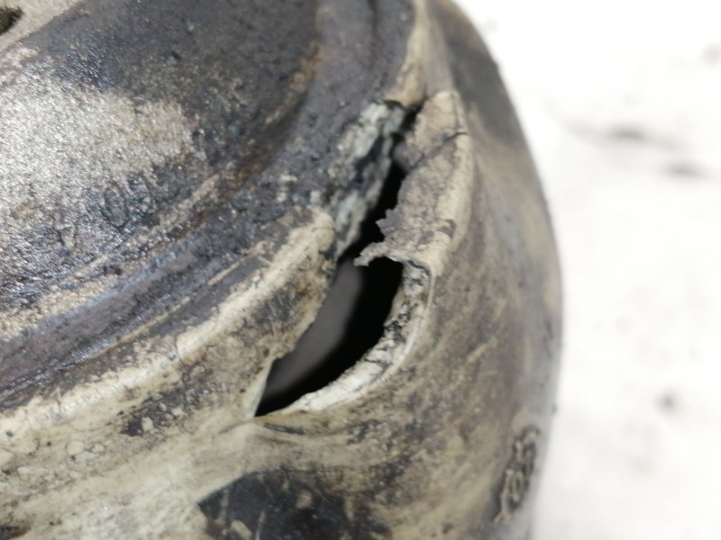 Recambio de soporte motor izquierdo para volkswagen touareg (7l6) v6 tdi referencia OEM IAM 7L8199131A  