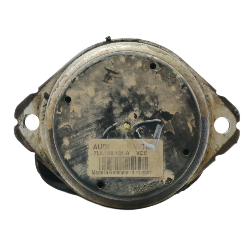 Recambio de soporte motor derecho para volkswagen touareg (7l6) v6 tdi referencia OEM IAM 7L8199131A  