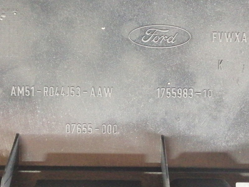 Recambio de moldura para ford c-max titanium referencia OEM IAM AM51R044J53AAW AM51P045N42BBW 175598310