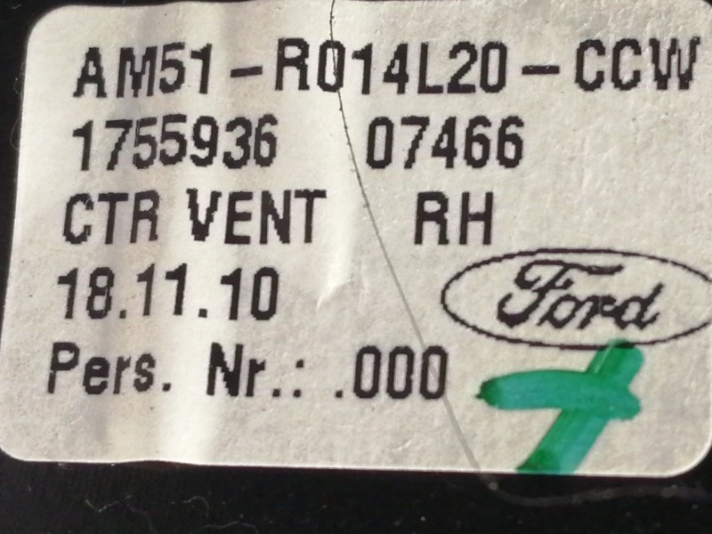 Recambio de rejilla aireadora para ford c-max titanium referencia OEM IAM AM51R014L21CCW AM51R014L20CCW AM15118835ABW