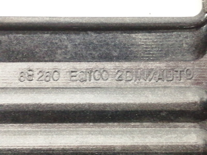 Recambio de moldura para nissan x-trail (t30) comfort referencia OEM IAM 68260EQ100  