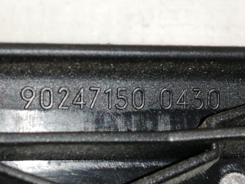 Recambio de maneta elevalunas trasera derecha para opel zafira b cosmo referencia OEM IAM 90247150 90224834 90459502