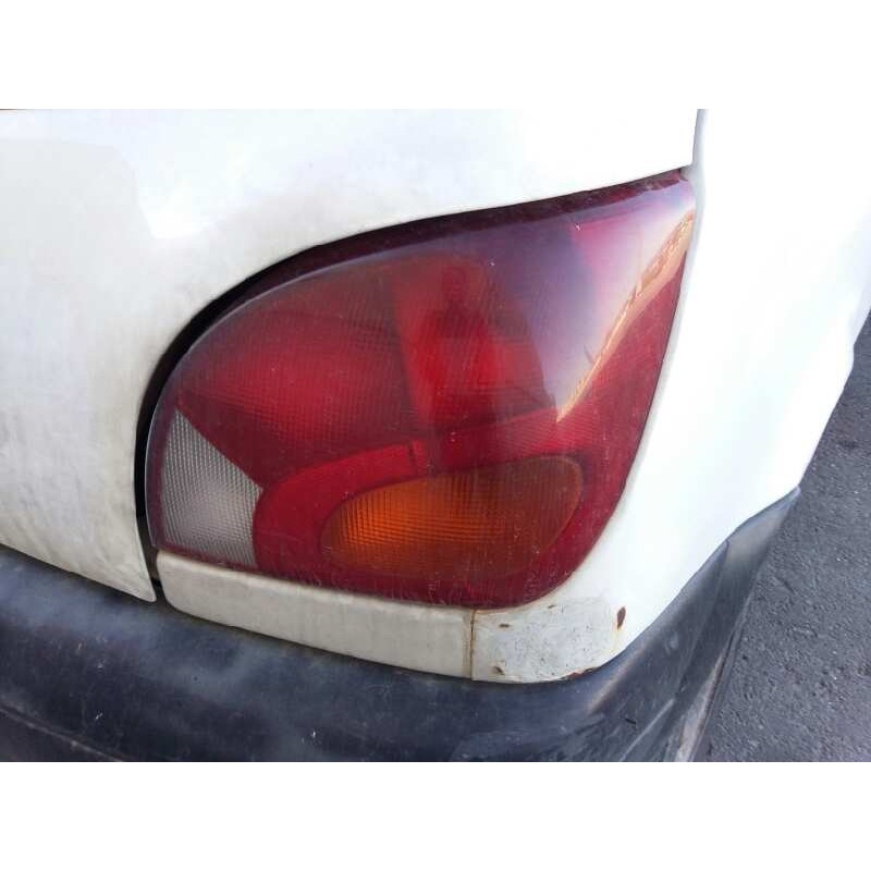 Recambio de piloto trasero derecho para ford fiesta berlina (dx) básico referencia OEM IAM   