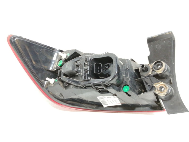 Recambio de piloto trasero derecho para renault clio iv business referencia OEM IAM 02051299900010  