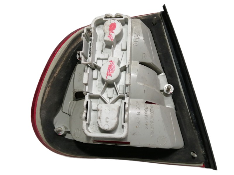 Recambio de piloto trasero derecho para seat cordoba berlina (6k2) 1.9 diesel cat (1y) referencia OEM IAM 6K5945096  