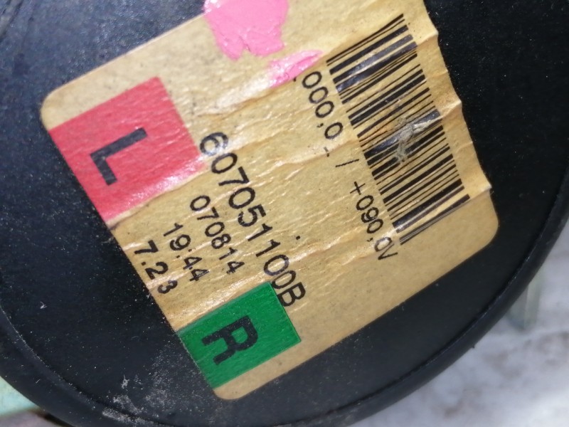 Recambio de cinturon seguridad trasero izquierdo para bmw serie 1 berlina (e81/e87) 118d referencia OEM IAM 607051100B  