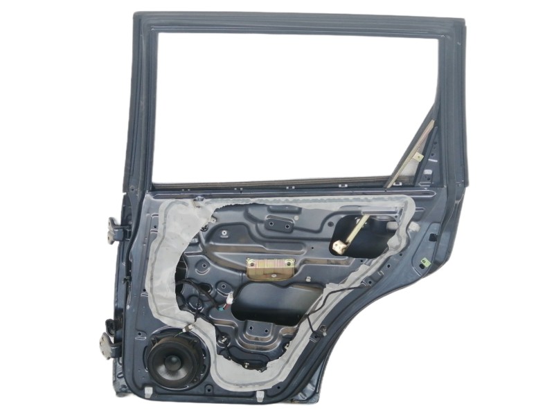 Recambio de puerta trasera derecha para ssangyong rexton 2.7 turbodiesel cat referencia OEM IAM   
