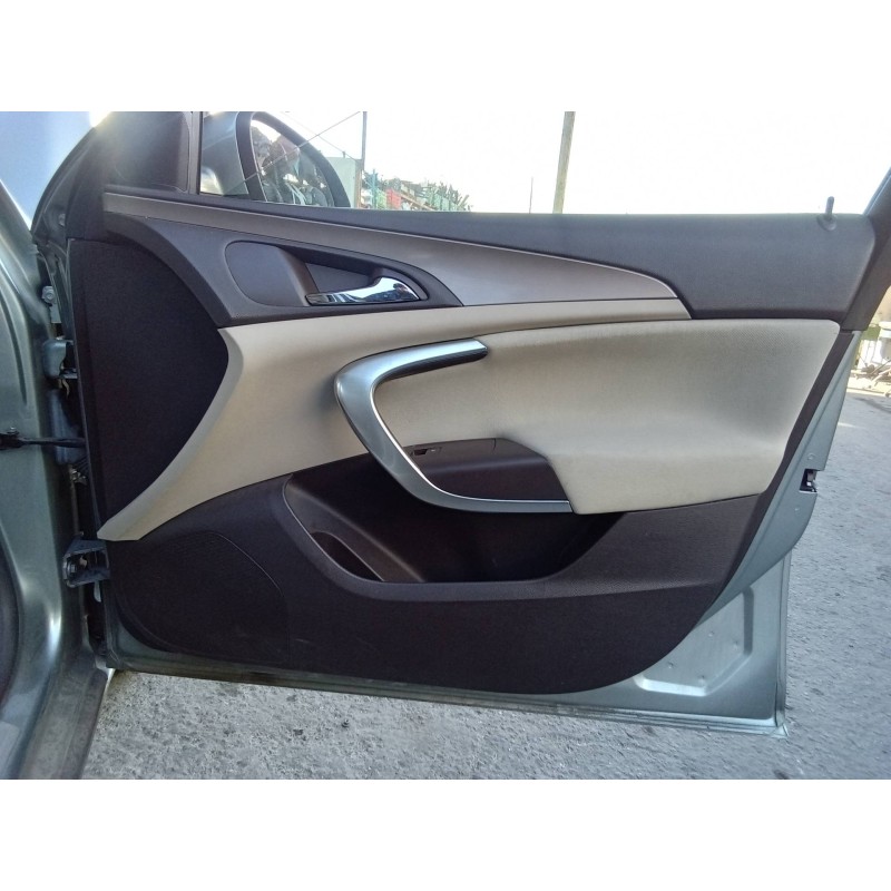 Recambio de guarnecido puerta delantera derecha para opel insignia berlina cosmo referencia OEM IAM   