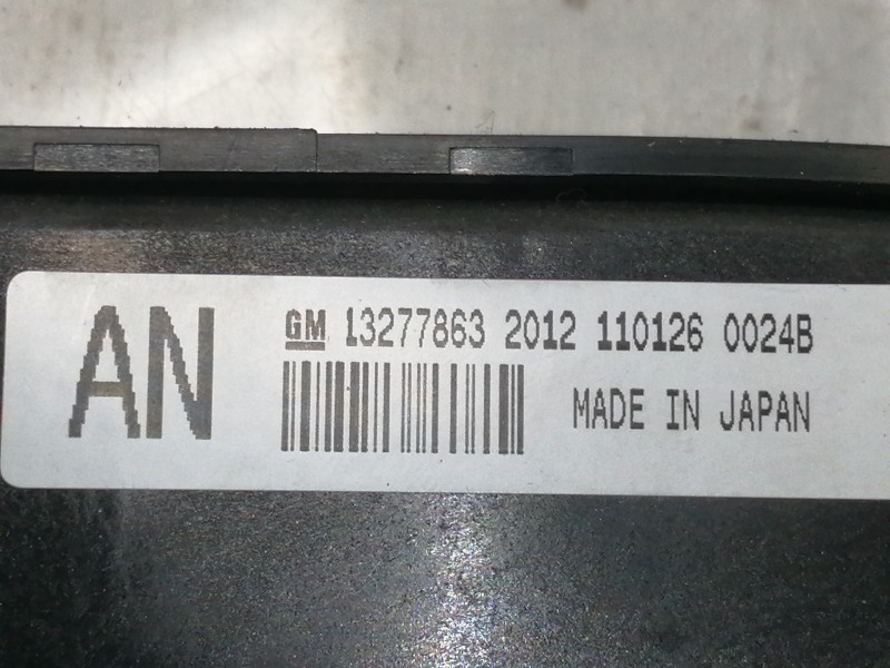 Recambio de mando calefaccion / aire acondicionado para opel insignia berlina cosmo referencia OEM IAM 13277863  