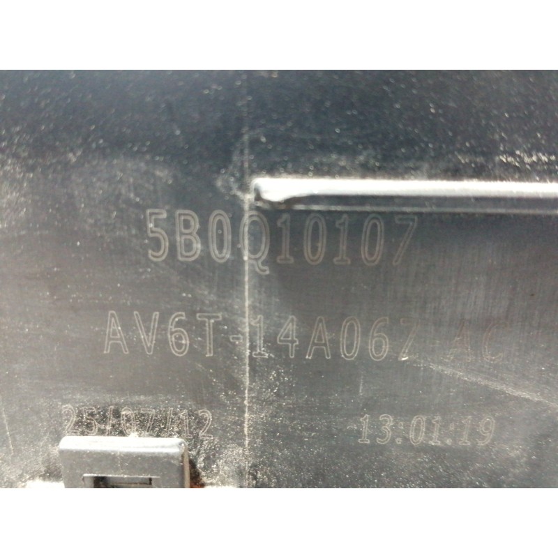 Recambio de caja reles / fusibles para ford focus lim. (cb8) trend referencia OEM IAM AV6T14A067AC 5B0Q10107 