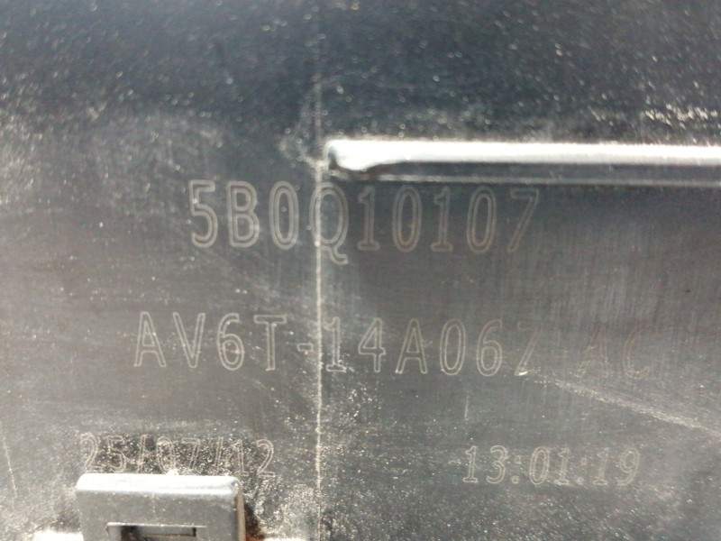 Recambio de caja reles / fusibles para ford focus lim. (cb8) trend referencia OEM IAM AV6T14A067AC 5B0Q10107 