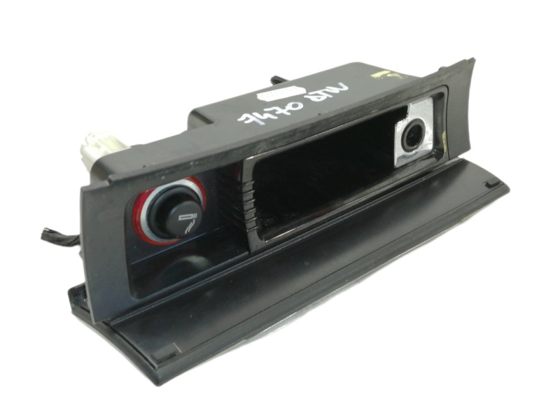 Recambio de cenicero para volkswagen passat berlina (3c2) highline referencia OEM IAM 3C0863284 3C0857961 