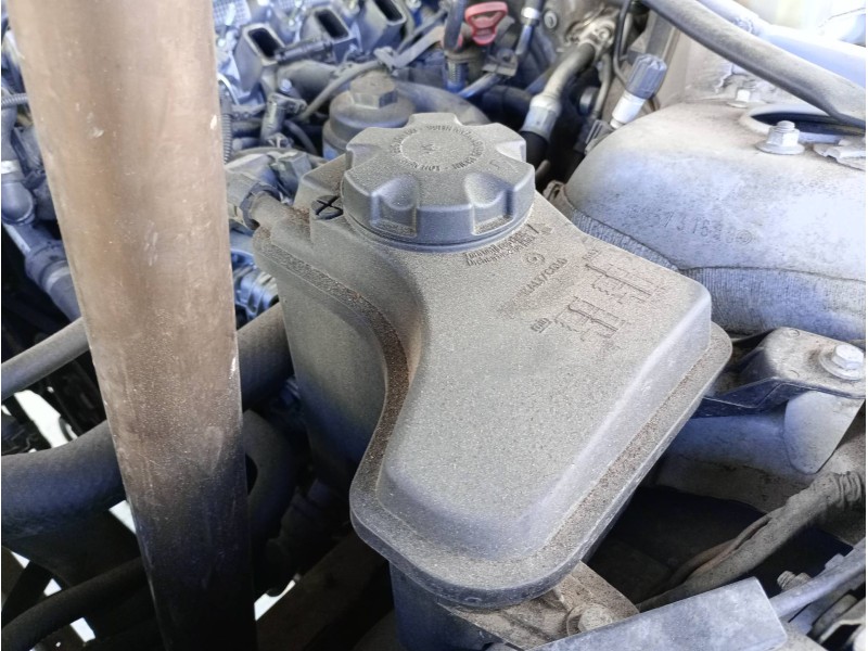Recambio de deposito expansion para bmw serie 3 touring (e91) 320d referencia OEM IAM 75300799 10808611 1713ZB 17138570079