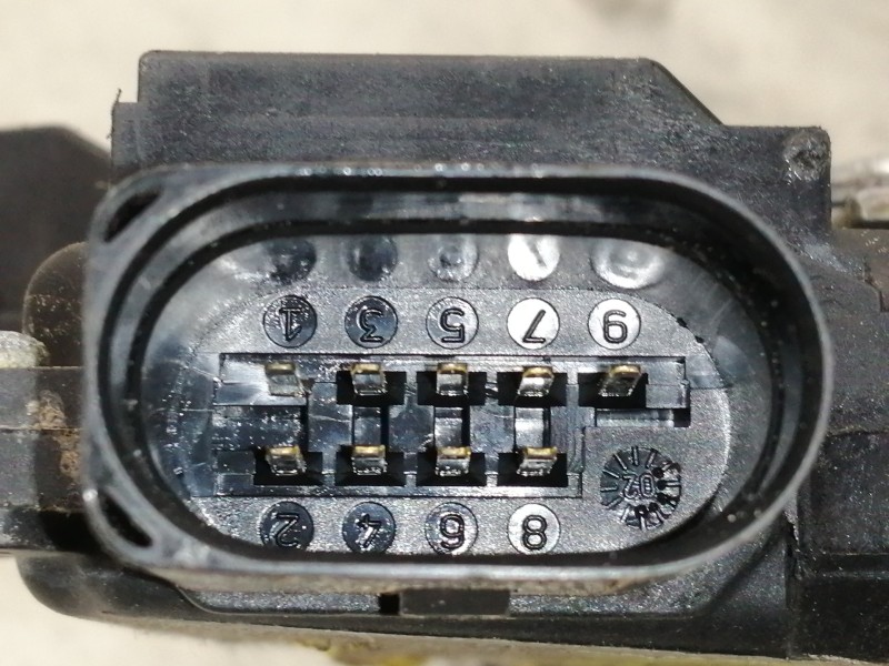 Recambio de cerradura puerta delantera derecha para audi a6 berlina (4b2) 2.5 tdi referencia OEM IAM 4B1837016G  