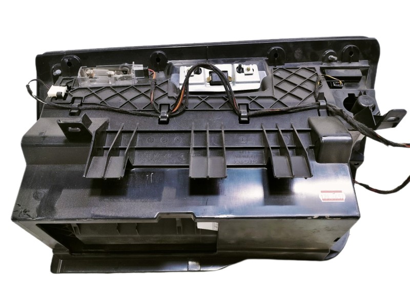 Recambio de guantera para bmw serie 3 touring (e91) 320d referencia OEM IAM 51167075479 72758411 
