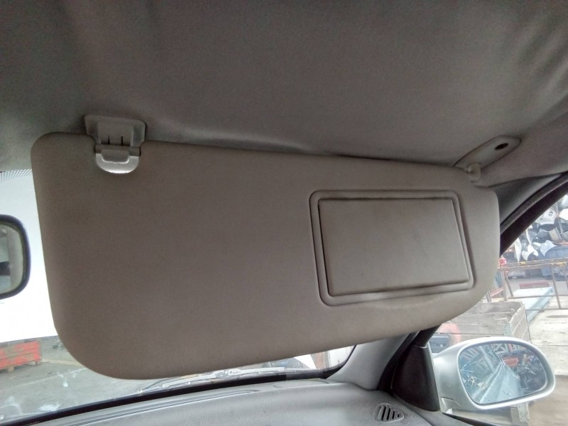 Recambio de parasol derecho para peugeot 406 berlina (s1/s2) stdt referencia OEM IAM   