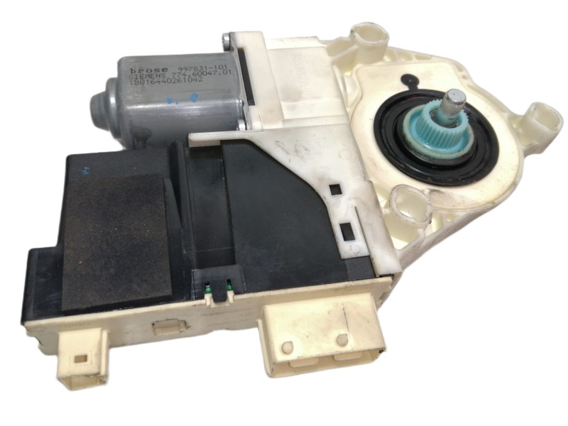 Recambio de motor elevalunas delantero derecho para citroën c4 coupe vtr referencia OEM IAM 996388103 7746004701 997831101