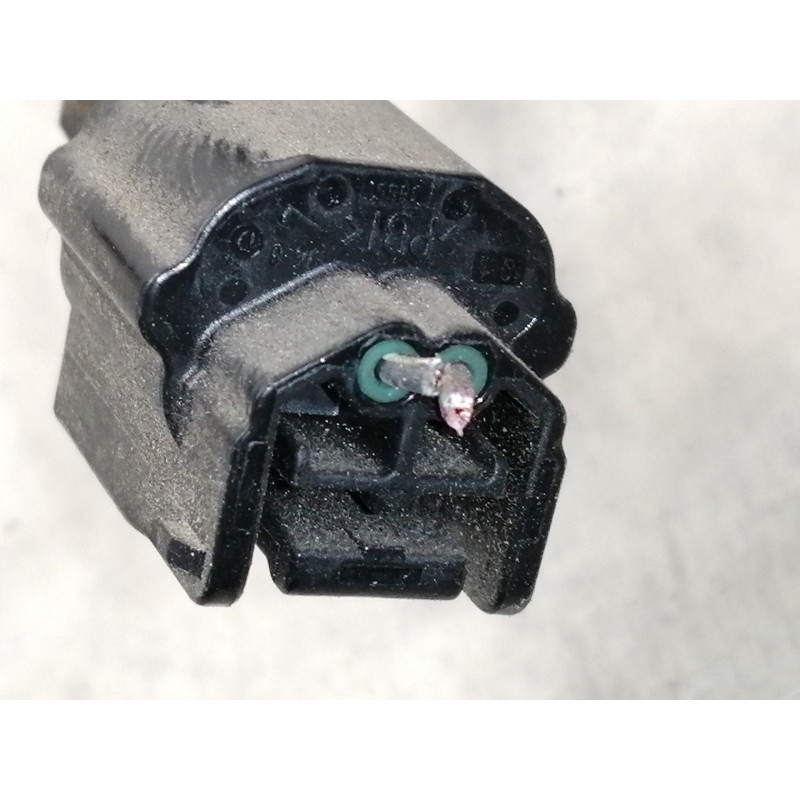 Recambio de cerradura capot para dacia sandero stepway referencia OEM IAM 656013486R  