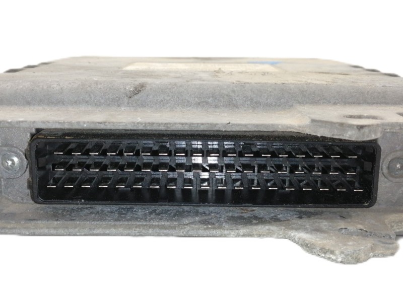 Recambio de centralita motor uce para peugeot 206 berlina xr referencia OEM IAM 9637086980 IAW1AP81 YDA9FJ99