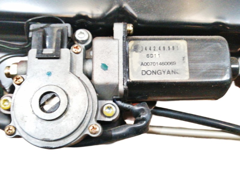 Recambio de techo electrico para ssangyong rexton 2.7 turbodiesel cat referencia OEM IAM 7170108B01  