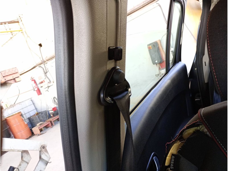 Recambio de cinturon seguridad delantero derecho para dacia sandero stepway referencia OEM IAM 868845555R 621088800C 0080R00000