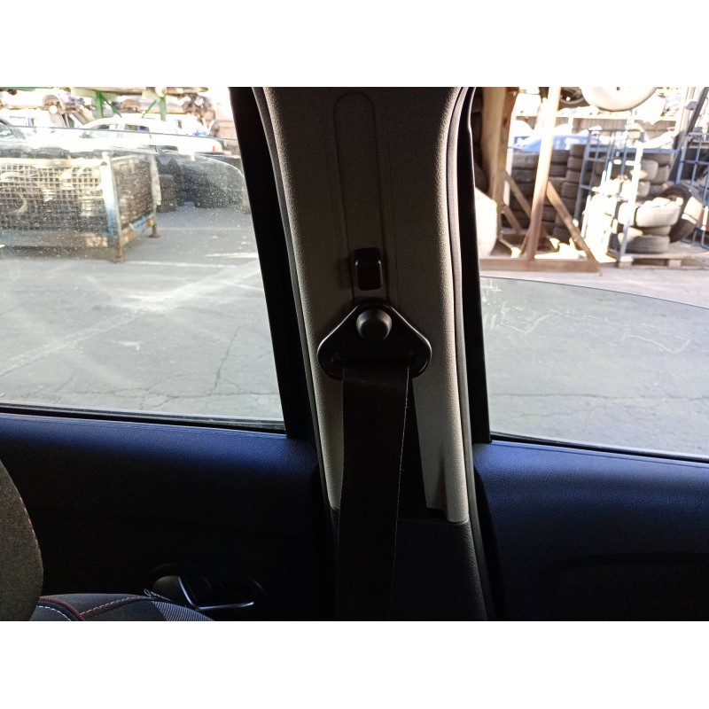 Recambio de cinturon seguridad delantero izquierdo para dacia sandero stepway referencia OEM IAM 868857909R 621088600C 