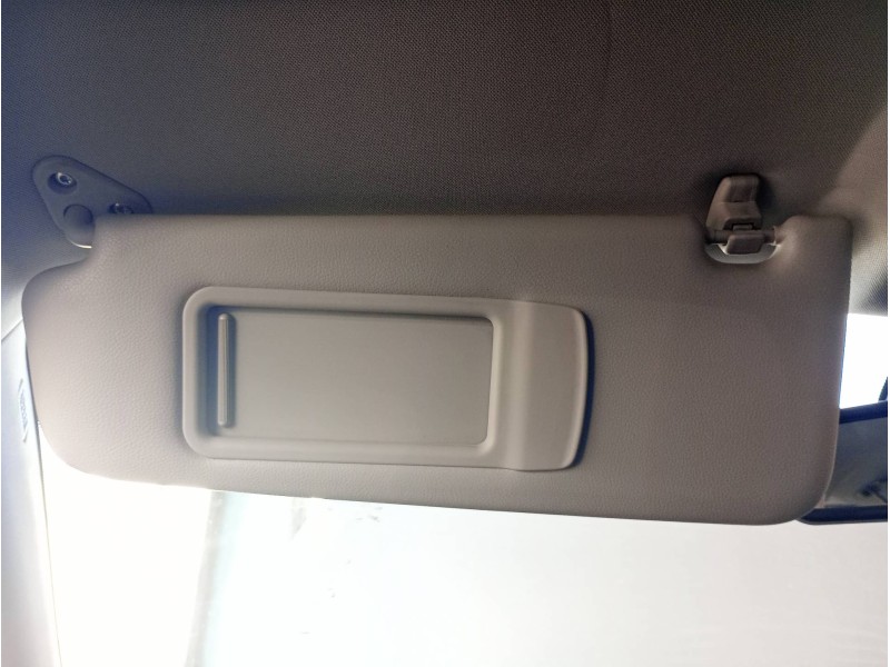 Recambio de parasol izquierdo para bmw serie 3 touring (e91) 320d referencia OEM IAM 615157 51167252007 