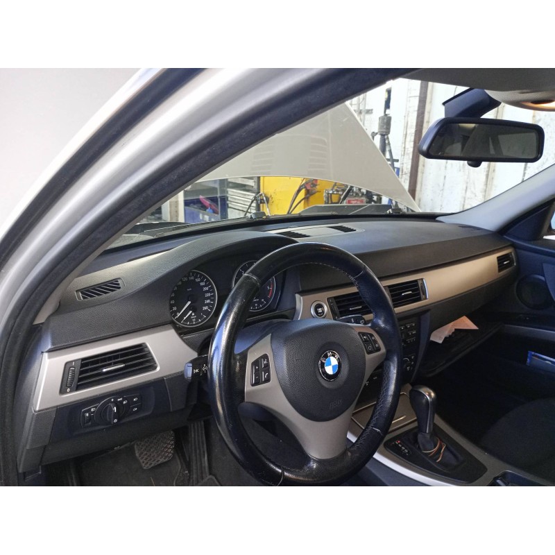 Recambio de salpicadero para bmw serie 3 touring (e91) 320d referencia OEM IAM 3991132250  