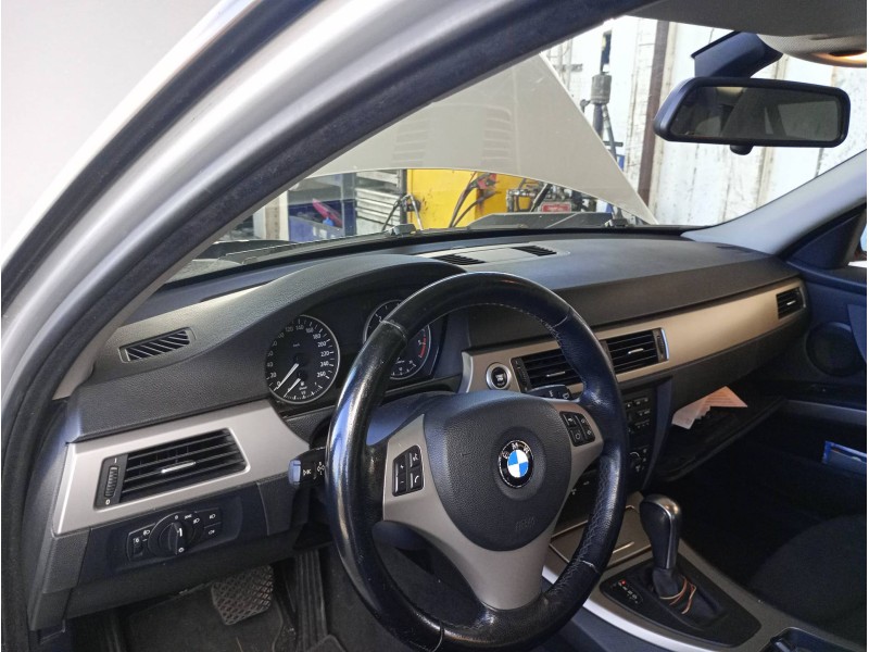 Recambio de salpicadero para bmw serie 3 touring (e91) 320d referencia OEM IAM 3991132250  