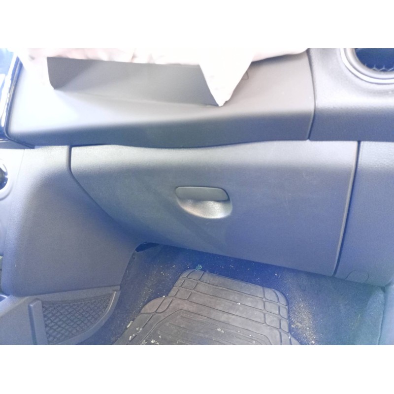 Recambio de guantera para dacia sandero stepway referencia OEM IAM 685124516R 685121528R 685121068R