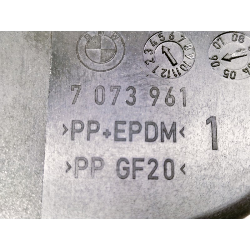 Recambio de tapa exterior combustible para bmw serie 3 touring (e91) 320d referencia OEM IAM 7073961 51177044256 51177060692