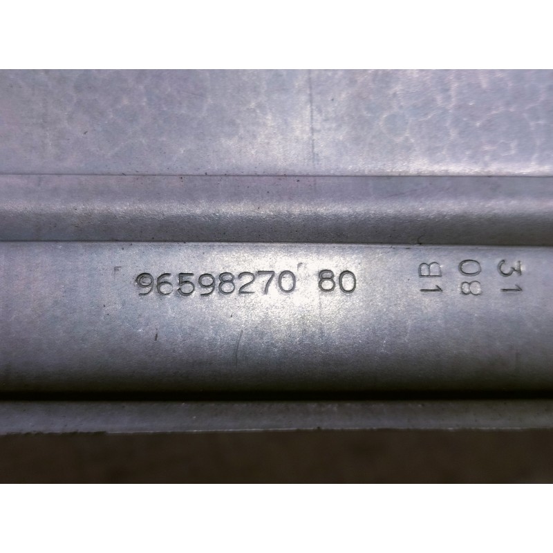 Recambio de elevalunas delantero izquierdo para peugeot 308 active referencia OEM IAM 9657247680 0130822368 9659827080 ELECTRICO