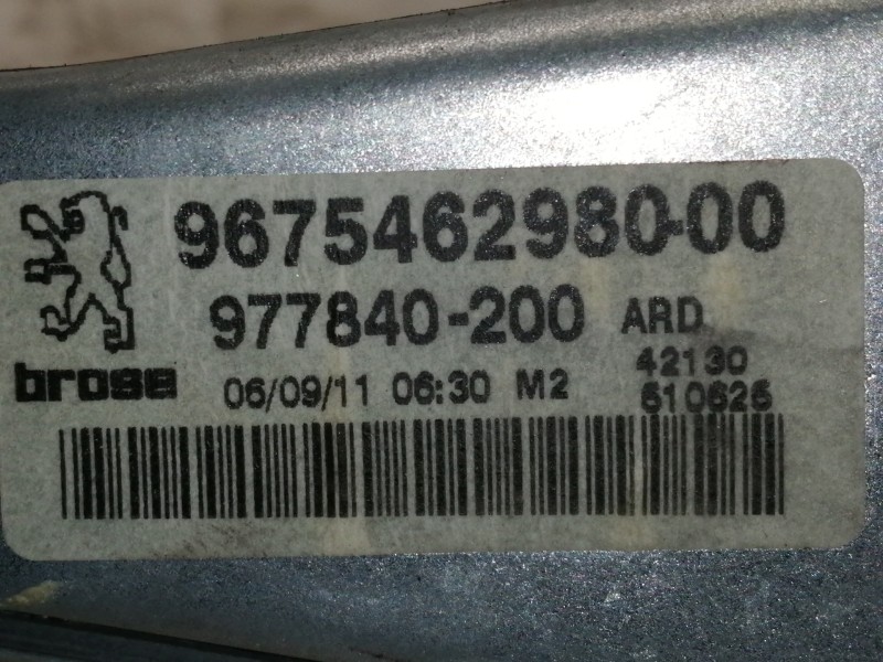 Recambio de elevalunas trasero derecho para peugeot 308 active referencia OEM IAM 967546298000 977840200 9675466380 / 0130822744