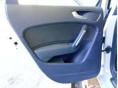 Recambio de guarnecido puerta trasera izquierda para audi a1 sportback (8xa) attraction referencia OEM IAM    2
