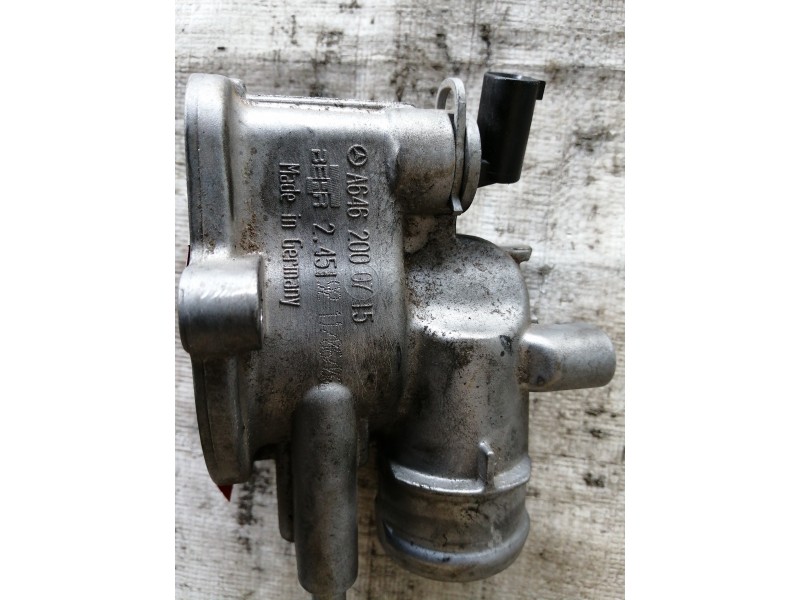 Recambio de termostato para mercedes-benz clase e (w211) berlina e 220 cdi (211.008) referencia OEM IAM A6462000715  