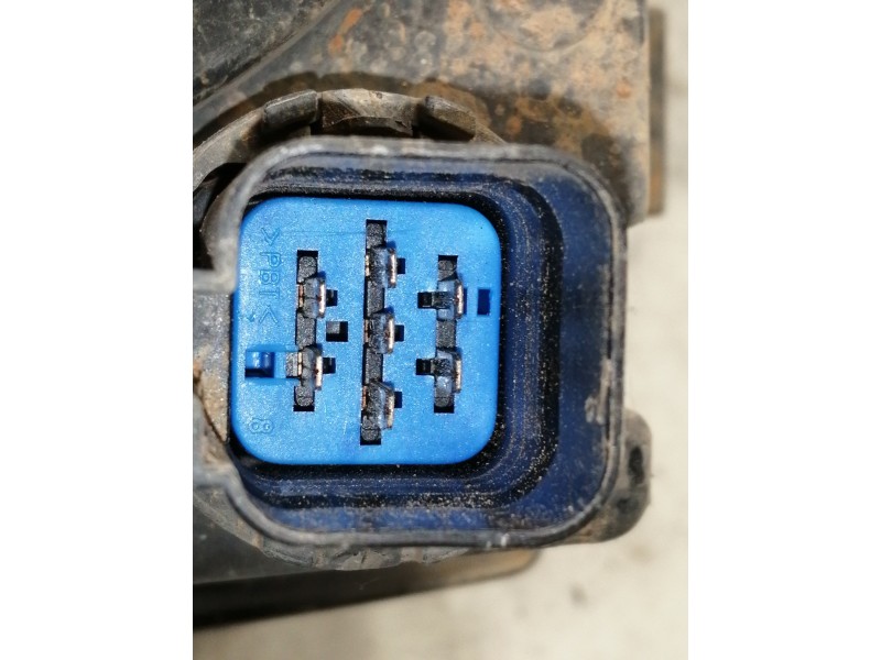 Recambio de faro izquierdo para ford transit connect (tc7) furgón (2006) referencia OEM IAM 2T1413005AD 039140999 PARA PULIR