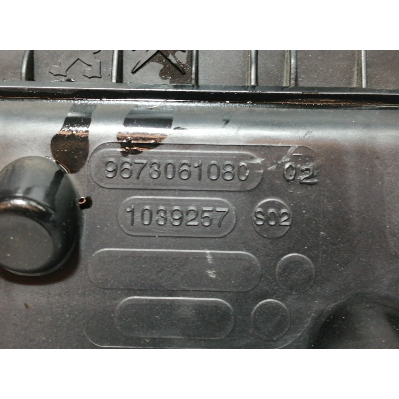 Recambio de filtro aire para peugeot 308 active referencia OEM IAM 9673061080 1039257 CARCASA FILTRO AIRE