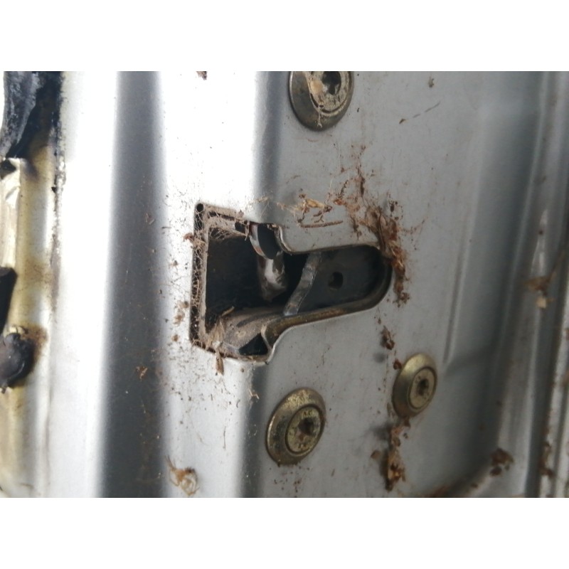 Recambio de puerta delantera derecha para renault 19 hatchback (b/c53) 16v referencia OEM IAM   2 PUERTAS