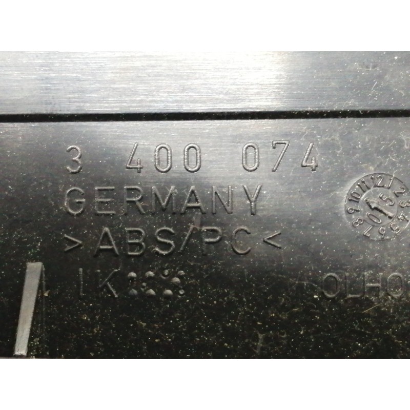 Recambio de rejilla aireadora para bmw x3 (e83) 3.0 turbodiesel cat referencia OEM IAM 3400074 251222112 61316919506