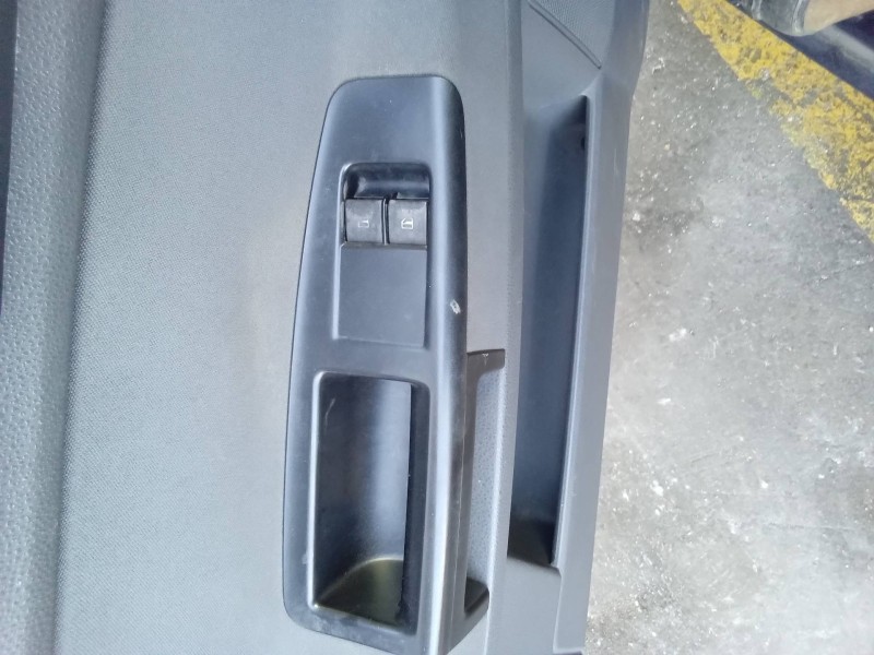 Recambio de mando elevalunas delantero izquierdo para volkswagen polo (9n1) conceptline referencia OEM IAM 6Q1867171E 6Q1867171 