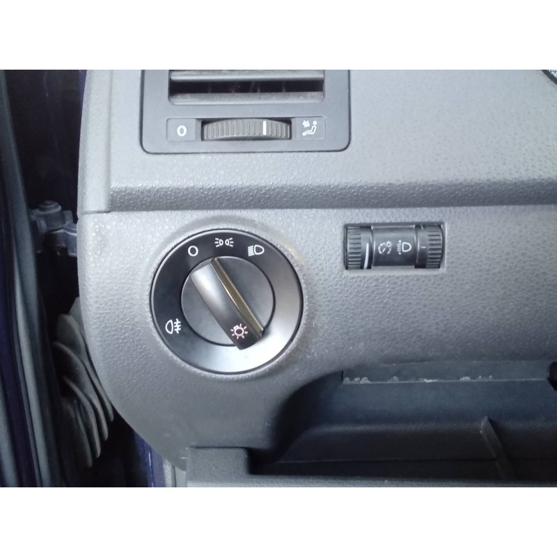 Recambio de mando luces para volkswagen polo (9n1) conceptline referencia OEM IAM TC46Q0941531B 6Q0941531B 