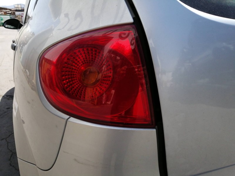 Recambio de piloto trasero izquierdo para seat altea (5p1) reference referencia OEM IAM 5P0945095D 5P0945111 