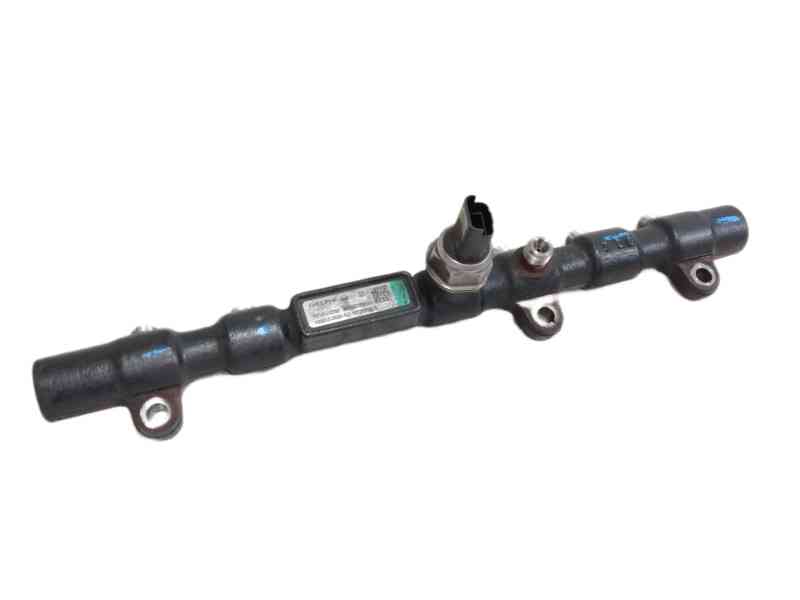 Recambio de rampa inyectora para ssangyong rodius xdi limited referencia OEM IAM A6650700495 R9145Z020A 