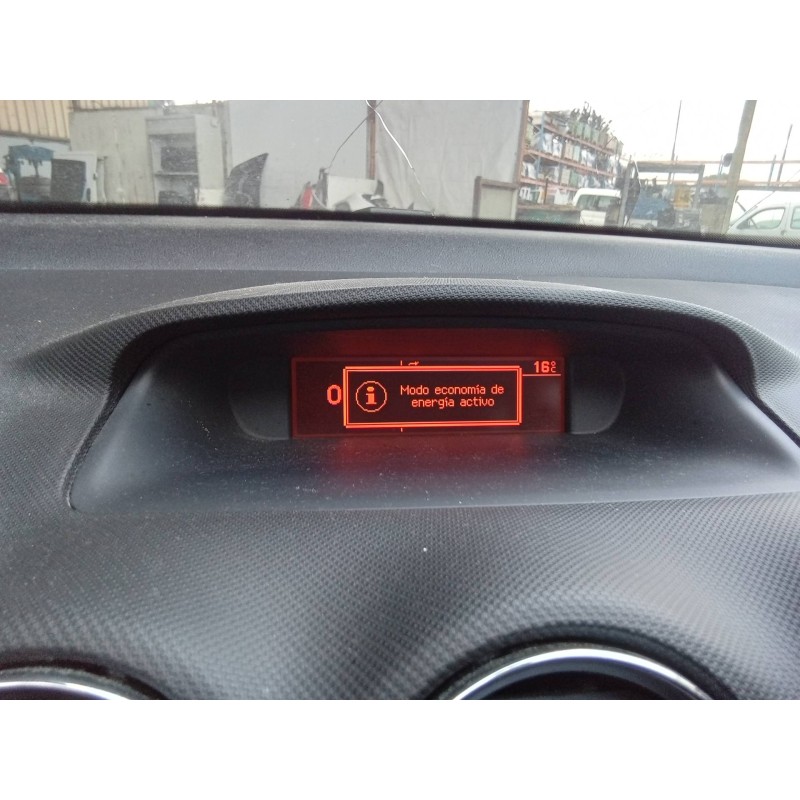 Recambio de pantalla multifuncion para peugeot 308 active referencia OEM IAM 9660525577 1005201 X38384 