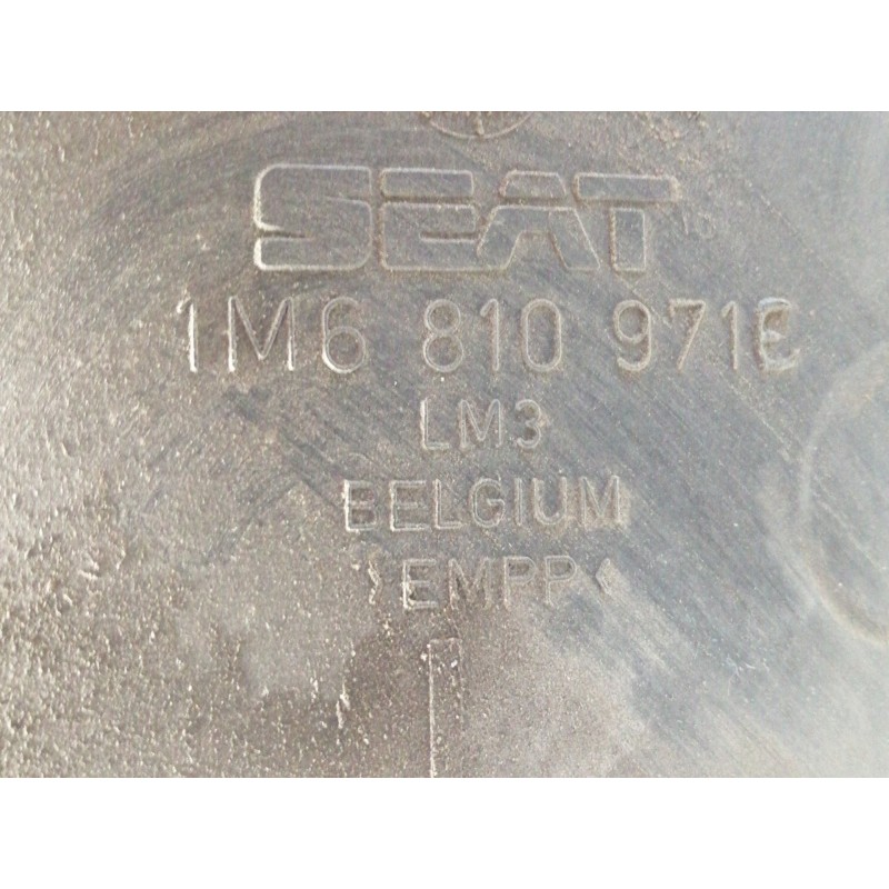 Recambio de paso rueda para seat leon (1m1) stella referencia OEM IAM 1M6810971E  