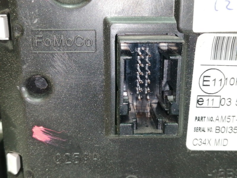 Recambio de pantalla multifuncion para ford focus lim. (cb8) trend referencia OEM IAM AM5T18B955BG  