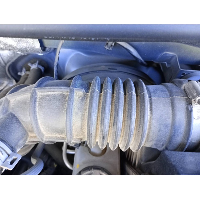 Recambio de servofreno para dacia sandero stepway referencia OEM IAM 472103298R  