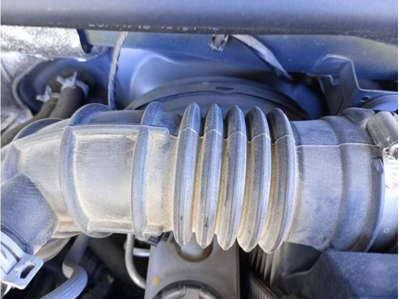 Recambio de servofreno para dacia sandero stepway referencia OEM IAM 472103298R  